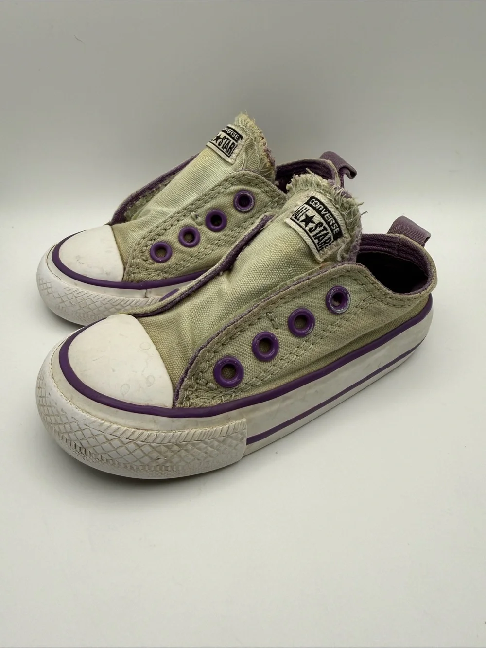 Converse Kids Slip-On Low Top Sneakers - Green with Purple Trim Infant Size 5
